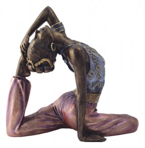 0053 yoga statues