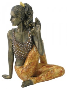 0059 yoga statues